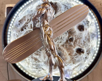 シルバーサーファー像、シルバーサーファーフィギュア、シルバー