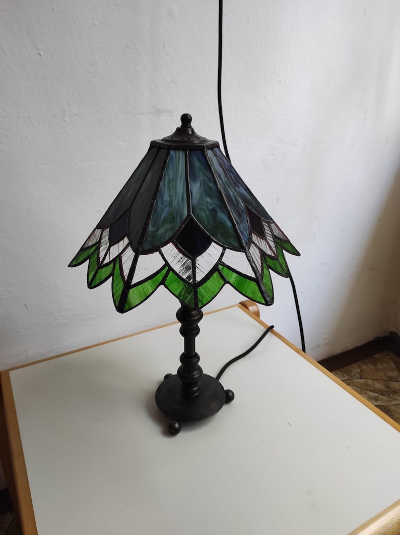 Pattern on a stained glass hexagonal lamp