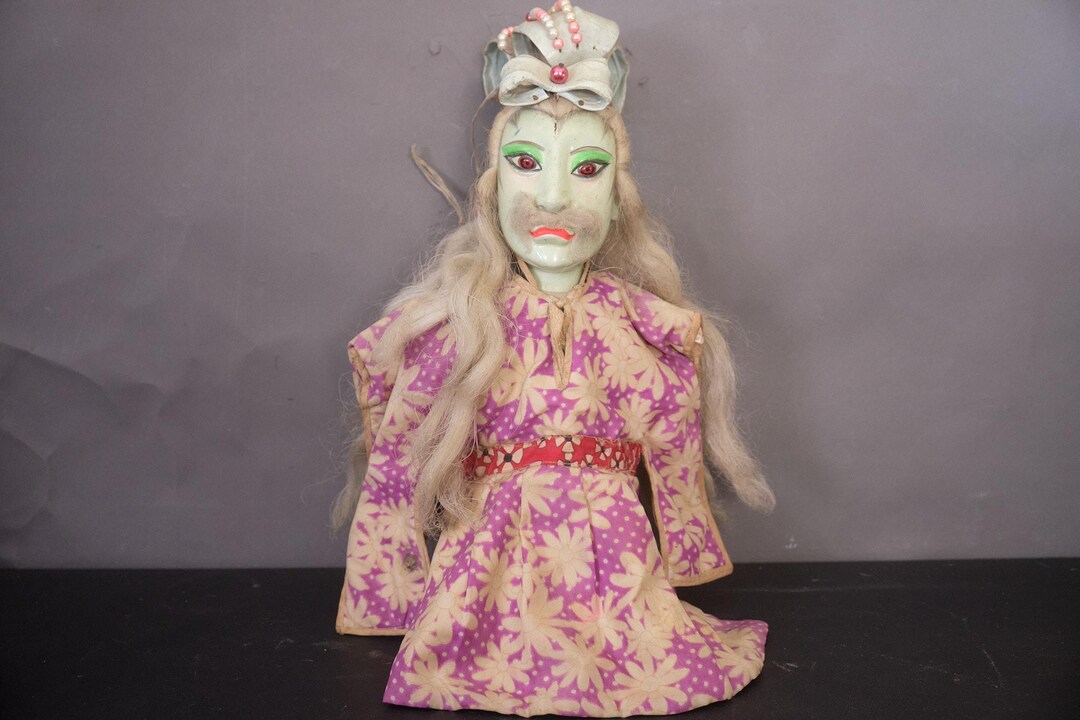 Antique 1900s Chinese Opera Hand Puppet | Hand Carved Hand Painted Folk ...