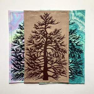 Toppa in linoleografia fatta a mano - Pino bianco