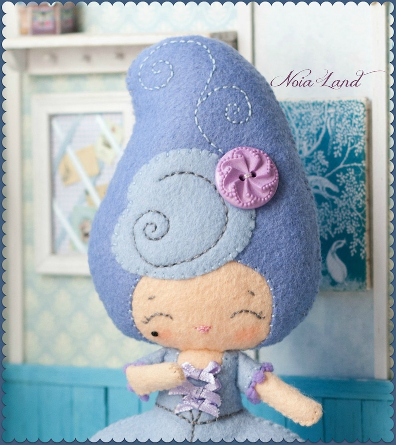 PDF.Marie Antoinette doll with baby Antoinette .Plush Doll Pattern, Softie Pattern, Soft felt Toy Pattern. image 3