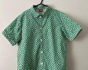 Happy Green and white smile check oversized Unisex shirt size L