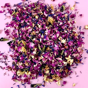 Dried Edible Flower Confetti Cocktail Garnish Cake Decorating 20g Pink Rose Petals Blue Pea Flower Jasmine Blue Cornflower.