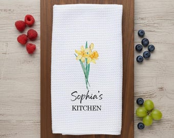Custom Birth Flower Kitchen Towel, Personalized Tea Towel, Farmhouse Dish Towel, Mother’s Day Gift for Mom or Grandma