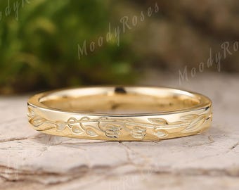 Lily of the valley Ring, Birth flower ring ,2.5mm Wide Wildflower Ring,  Floral Crown Ring, Carved Flowers & Leafs 14k Gold Wedding Band