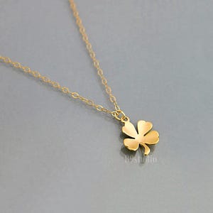Small Clover Necklace, Dainty four leaf clover pendant necklace, Good Luck Jewelry, gift for her