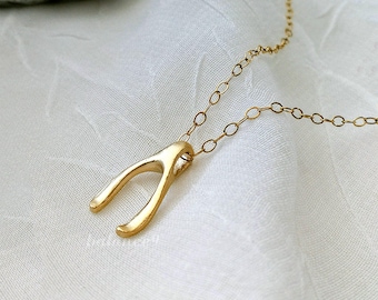 Dainty Wishbone Necklace, Minimalist good luck pendant necklace in gold or silver, jewelry gift for her, graduation gift