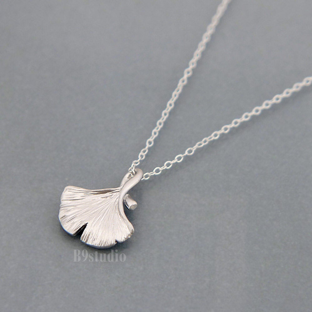 Dainty Leaf Necklace Ginkgo Leaf Necklace Gift Gold / Silver | Etsy Canada