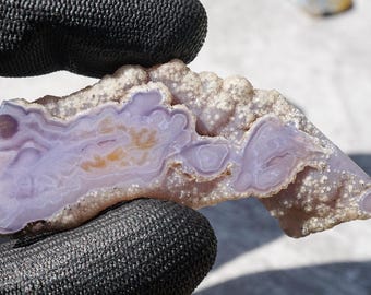 Unique Indonesian Purple Chalcedony Indonesian Moss Purple ; Raw Purple Agate for Collector Antique Mineral Specimen Purple Gemstone Display
