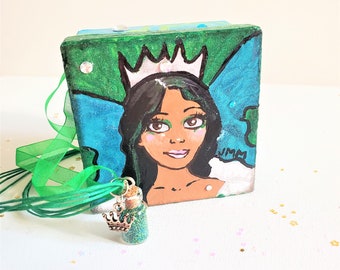 Fairy Princess Monique Necklace with Gift Box Set