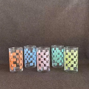 Juego de 5 vasos vintage japoneses con pintura de conejo, vaso para jugo, vasos de vidrio multicolor, cristalería