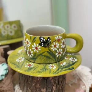 Unique Handmade Ceramic Tea Cup Set with Hand-painted Daisy and Butterfly, Ceramic Coffee Cup with Saucer, Pottery Matcha Cup, Coffee Mug