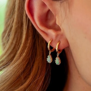 14k gold dangled earrings with opal stone, dangle earrings with opal stone, earrings with opal stone, gold earrings with gemstones