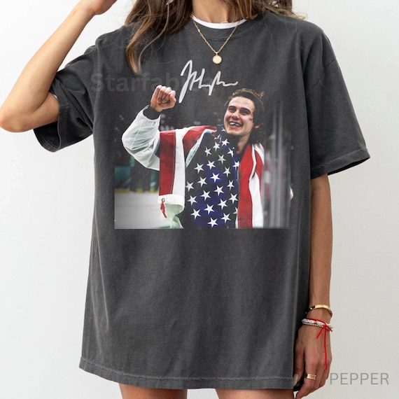 Vintage 90s Jack Hughes Shirt Hockey Graphic Tee Gift For Fan