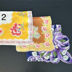 Vintage handkerchiefs, white and flowered hankies, some flaws, napkin bundle, hankie bundle, for crafts, embroidered hanky