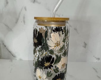 Hand-Painted Glass Can Cup with Lid and Straw – Floral Iced Coffee Tumbler | Personalized Gift | Aesthetic Glass Cup |