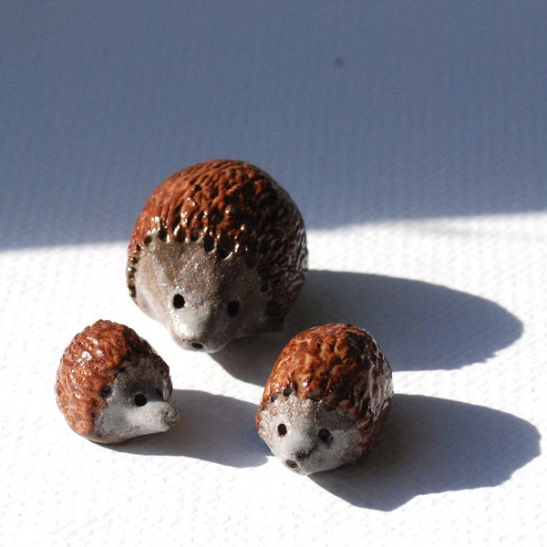 Hedgehog, Ceramic sculpture, Miniature, woodland animals, family mama and babies, 3 pocket critters