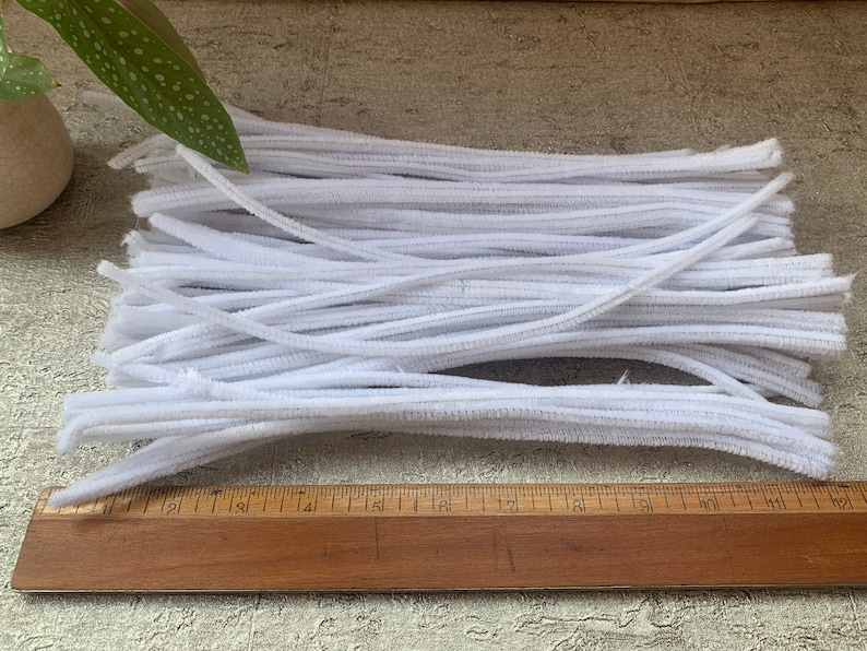 Heidifeathers Long Pipe Cleaners - High quality 30cm / 12" Length 6mm thick Chenille - Needle Felting White