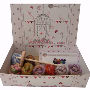 Heidifeathers Boxed Spinning Kit Merino & Bamboo Blend Wool Tops / Roving