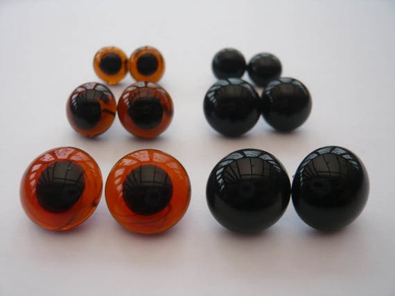 Heidifeathers Large Looped Back Glass Eyes - 8mm, 10mm, 12mm, 14mm,16mmin Brown or Black