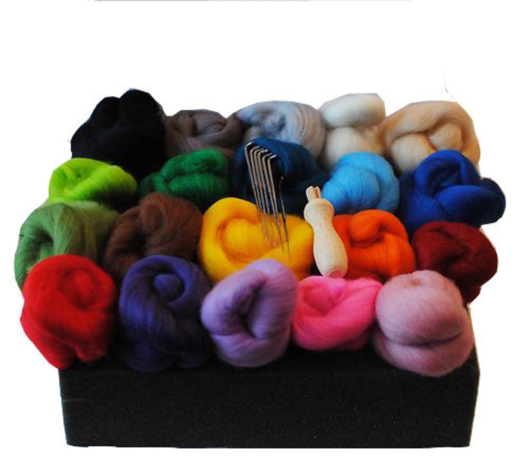 Heidifeathers Starter Needle Felting Kit Felting Mat, Wool Roving