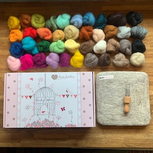 Heidi Feathers Nadelfilz Geschenkset für die Jahreszeit - Groß