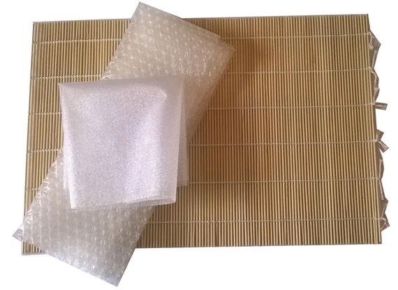 Heidifeathers Wet Felting Basic's Kit - Bamboo Mat (45cm x 30cm), Bubble Wrap and Netting.