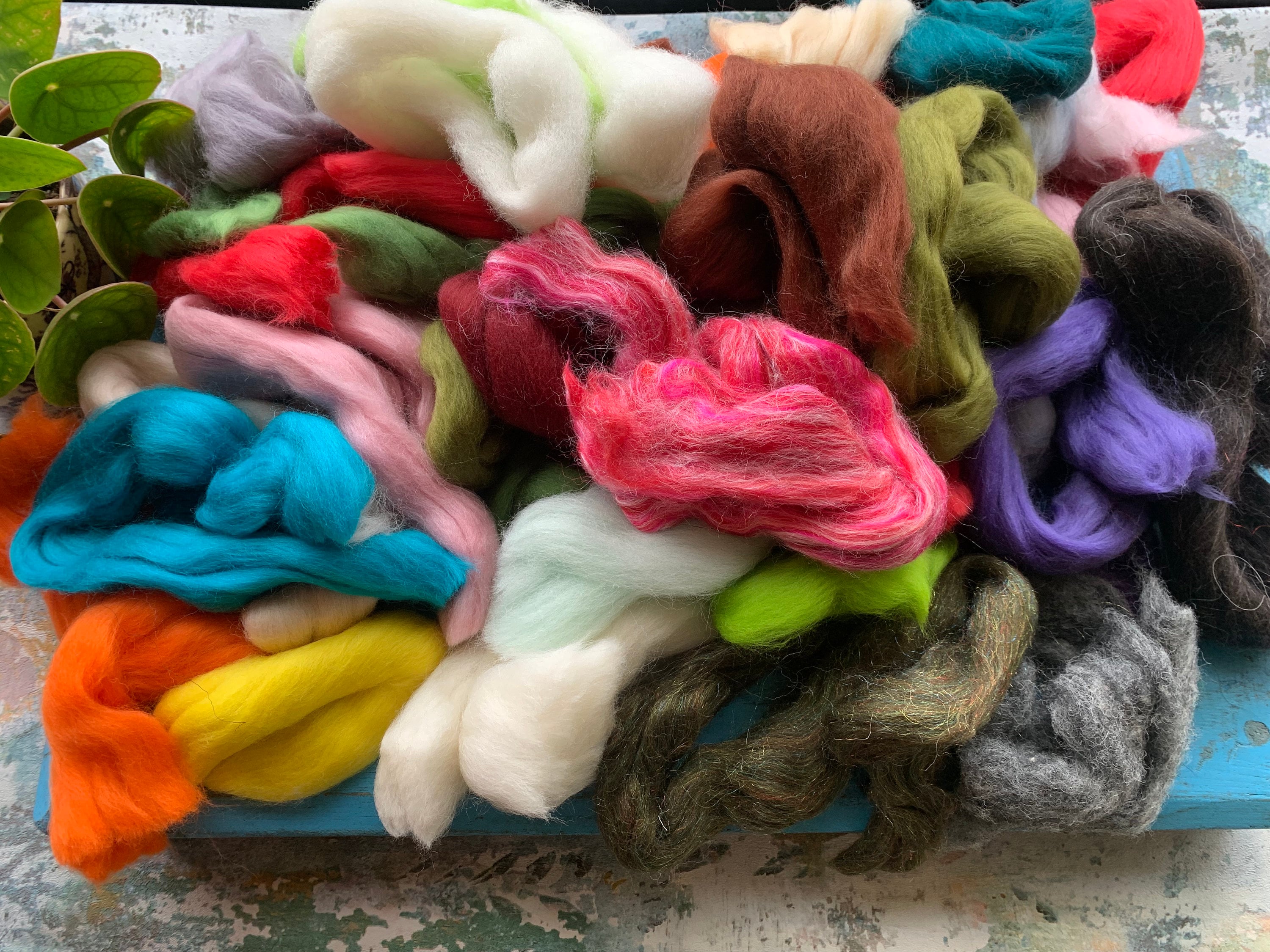 540g De Laine Mérinos En Ruban - Tons Verts - Pour Feutrage, Filage, Tissage
