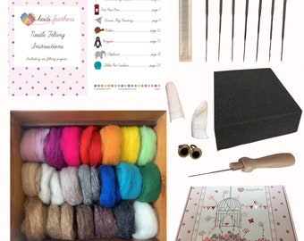 Heidifeathers Boxed Needle Felting Starter Kit - 'Carded Sliver Mix'