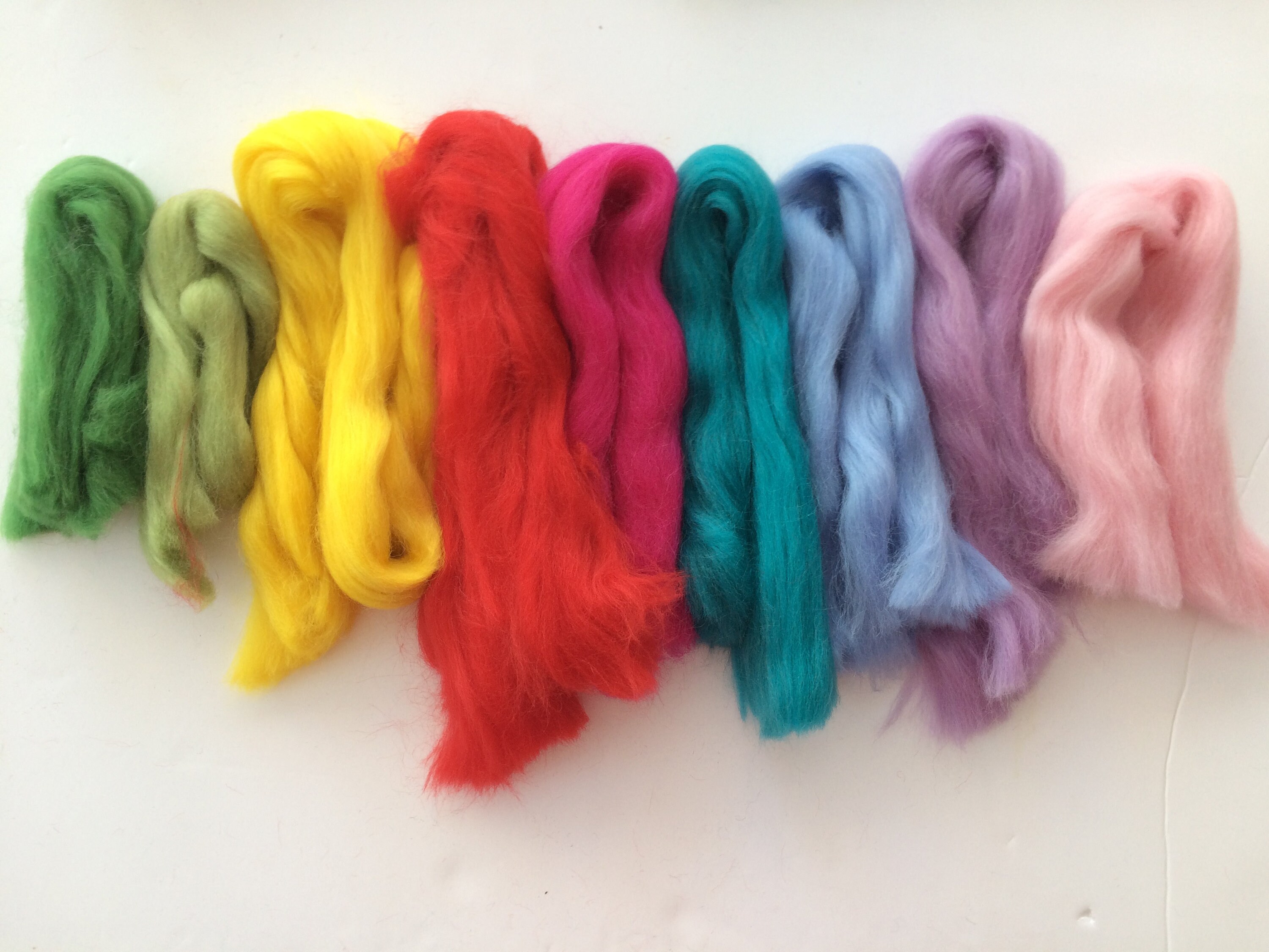 Heidifeathers Waste Wool Scraps Off Cuts Felting Wool Roving Etsy