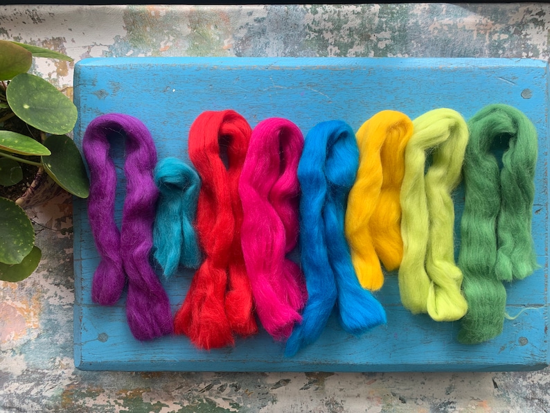Heidifeathers® Felting Wool Scrap Pack - Roving & Offcuts For Spinning And Needle Felting