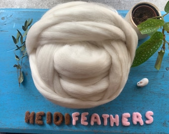 Heidifeathers Organic Natural White Merino Wool Roving / Tops 500g / 17.50oz