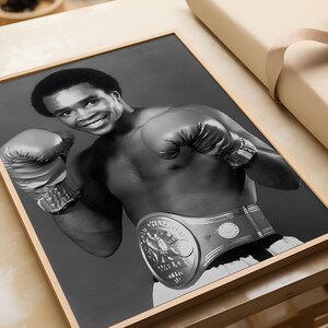 Sugar Ray Leonard Print / CANVAS Print Sugar Ray Vintage Photo Boxing Wall Art Home Decor Classic Fight Retro Print Fighter Wall Art Gift