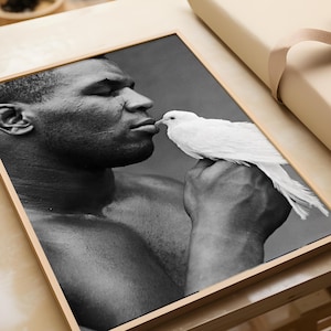Póster de Mike Tyson Pigeon, impresión de Iron Mike / LIENZO, foto vintage de boxeo, arte de pared, decoración del hogar, impresión retro clásica de Iron Mike, regalo de luchador