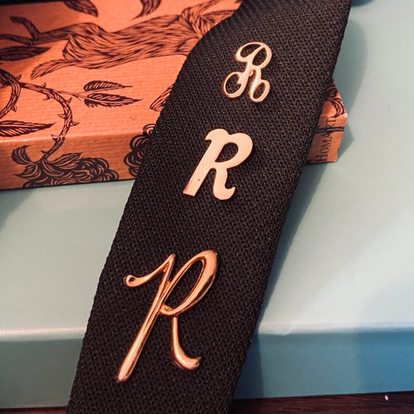 Vintage Letter R monogram initial pin