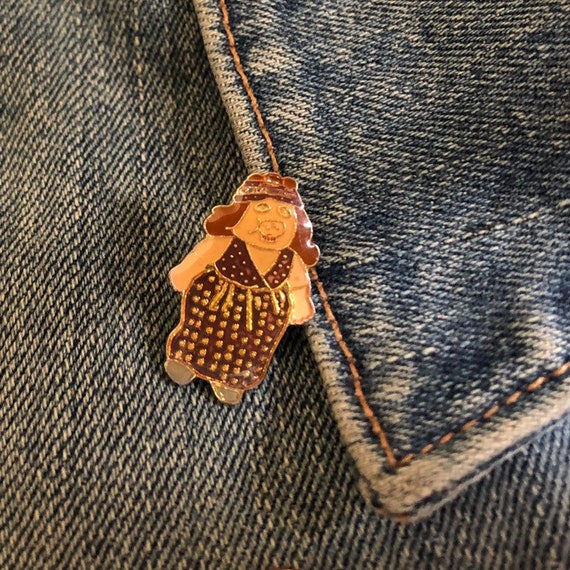 Miss Piggy Lapel Pin