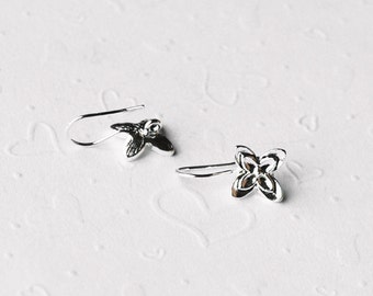 SALE 10 pcs Flower Silver Plated Earwire Fishhook with Closed Loop FREE combine shipping US EF014