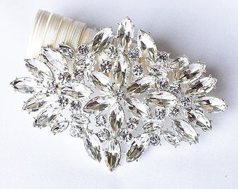 Rhinestone Brooch Component Crystal Flower Bridal Hair Comb Shoe Clip Pin Wedding Cake Decoration Invitation BR075