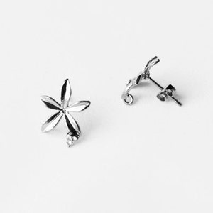 SALE 10 pcs Single Flower Earring Earstuds Clear Crystal Rhinestone Silver Plated FREE combine shipping US EF030 image 2