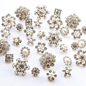 20 Rhinestone Buttons Assorted Starfish Round Circle Oval Square Pearl Crystal Hair Flower Comb Clip Wedding Invitation BT098