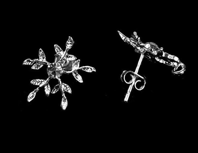 10 pc Snowflake Earstuds with 925 Sterling Silver Post Clear Crystal Rhinestone Closed Loop FREE combine shipping from US EF034 image 1