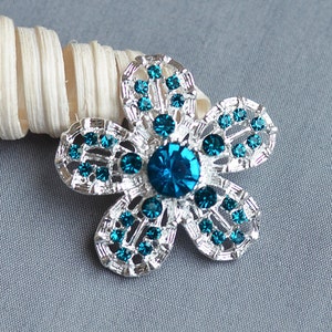 10 pcs Turquoise Blue Rhinestone Button Crystal Embellishment Wedding Brooch Bouquet Hair Comb Shoe Clip DIY Supply Teal Blue BT350