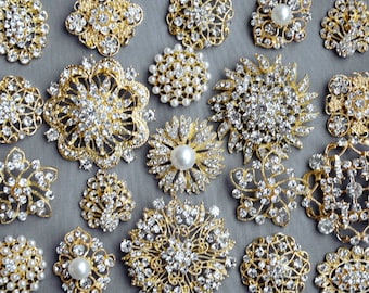 SALE 10 pcs Assorted Rhinestone Button Brooch Embellishment Gold Pearl Crystal Wedding Brooch Bouquet Cake Hair Comb BT099