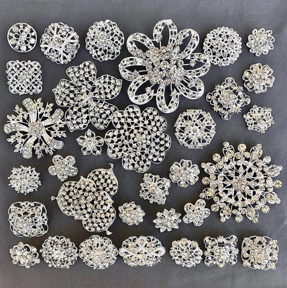 Brooch wholesale hotsell lots