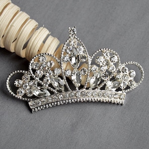 10 pcs Rhinestone Button Embellishment Crystal TIARA CROWN Bridal Wedding Brooch Bouquet Invitation Cake Hair Comb Pin BT550