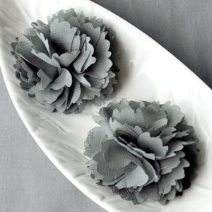 20 pcs Grey Chiffon Flower Soft Chiffon Fabric Silk Rose Flower Bridal Wedding Garter Baby Hair Comb Headband Shoe Clip Pin SF152