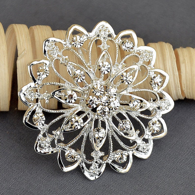 Rhinestone Brooch Crystal Brooch Convertible Wedding Napkin Holder Napkin Ring Brooch Pendant Jewelry Wedding Table Decor NR999