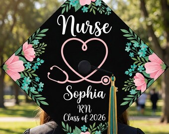 Surmatelas personnalisé pour remise de diplôme d'infirmière, étiquette florale personnalisée pour stéthoscope, promotion 2026, GRAD-CAP13