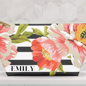 Custom Cosmetic Bag, Personalized floral Makeup Case, Zipper Purse with name, Travel Zip Pouch, Stripe Toiletry Bag, Gift for Mother&#39;s Day,
