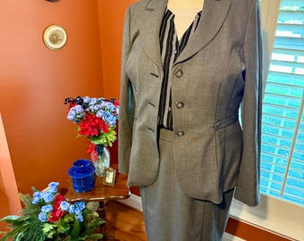 Semantiks Two piece Gray Skirt Suit that favors a 1940s flair w/ bonus blouse